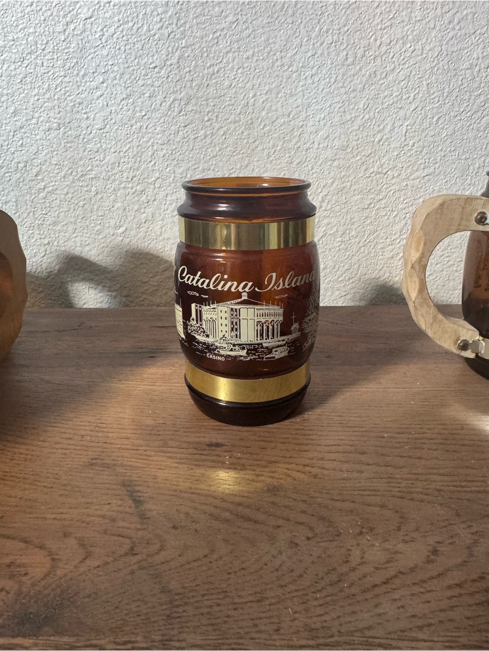 Catalina Amber Glass Barrel Mug with White Graphics and Gold Bands